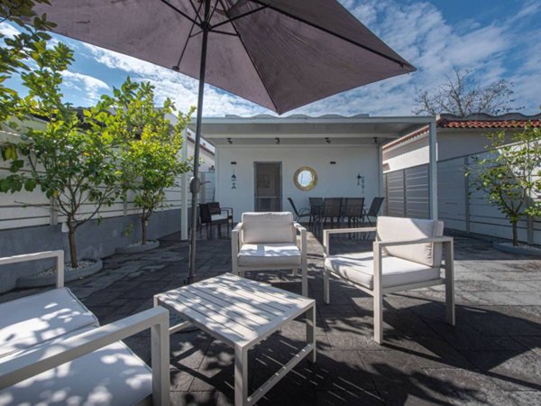 casa indipendente in vendita a Terracina