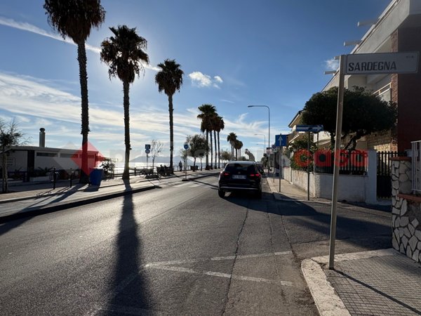 casa indipendente in vendita a Terracina