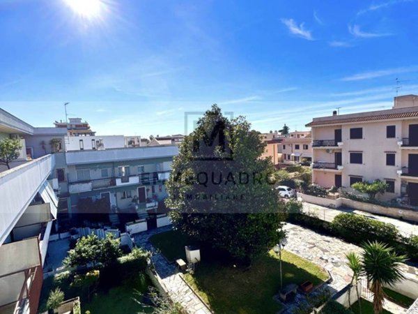 casa indipendente in vendita a Terracina