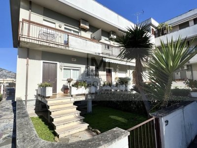 casa indipendente in vendita a Terracina