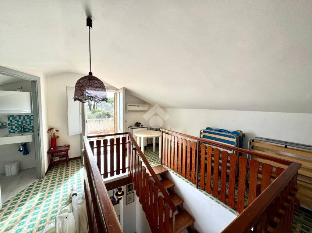 casa indipendente in vendita a Terracina