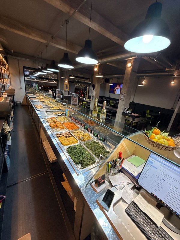 negozio in vendita a Terracina