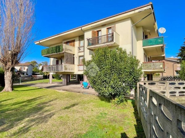 appartamento in vendita a Terracina in zona Hermada