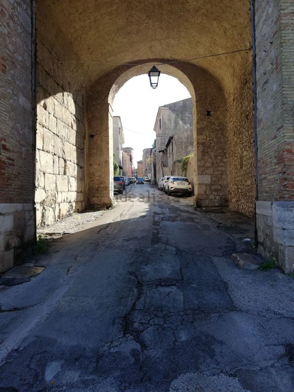 appartamento in vendita a Terracina