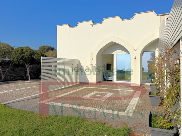 casa indipendente in vendita a Terracina