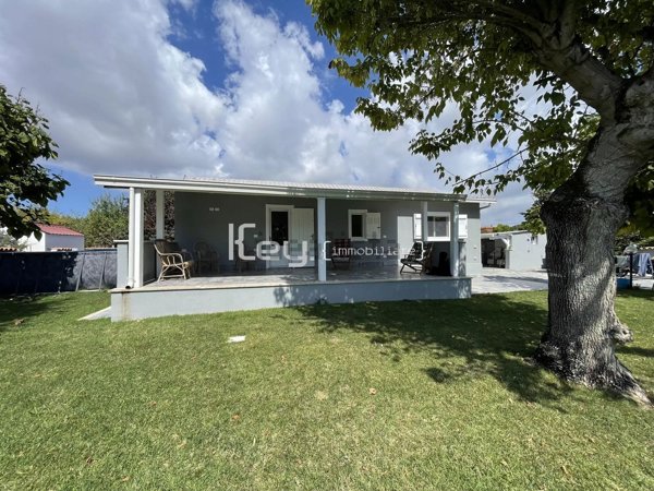 casa indipendente in vendita a Terracina