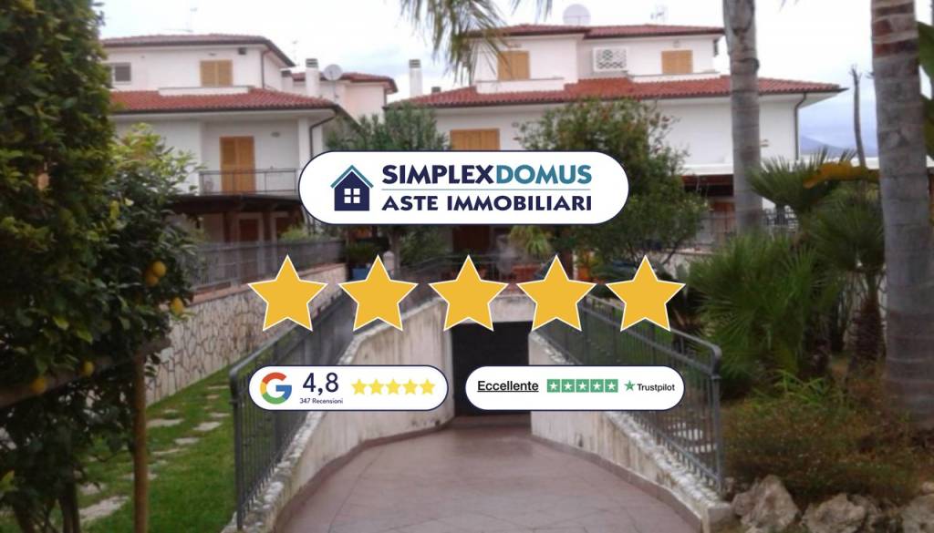 casa indipendente in vendita a Terracina