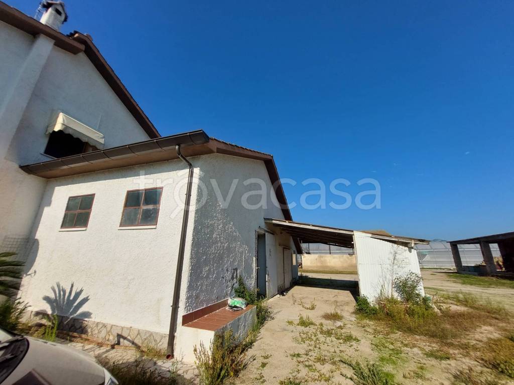 appartamento in vendita a Terracina in zona Hermada