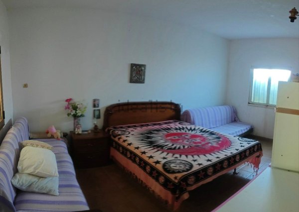 pentavano in vendita a Terracina