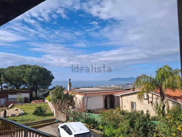 casa indipendente in vendita a Terracina
