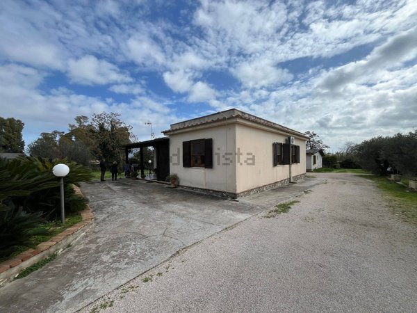 pentavano in vendita a Terracina