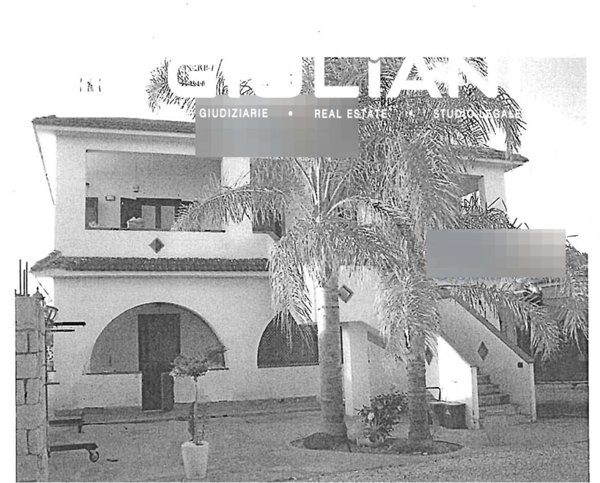 casa indipendente in vendita a Terracina