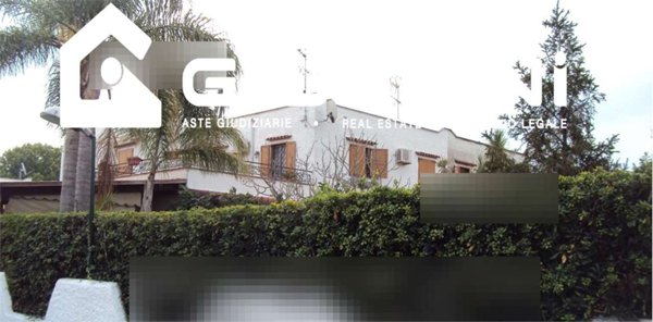 casa indipendente in vendita a Terracina