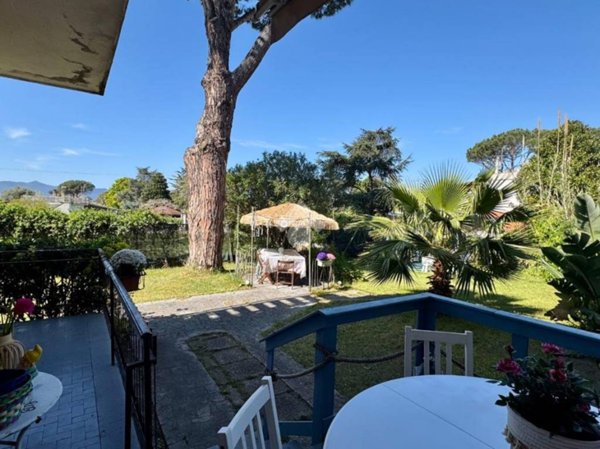 appartamento in vendita a Terracina in zona Hermada