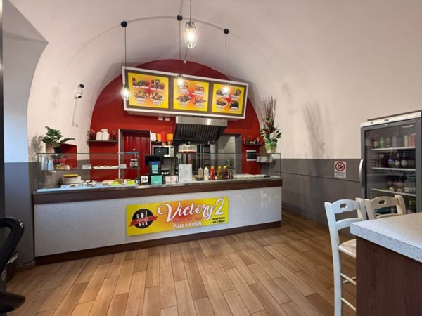 negozio in vendita a Terracina