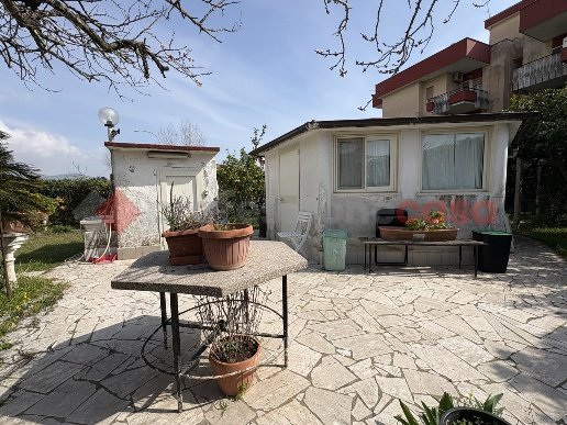 casa indipendente in vendita a Terracina