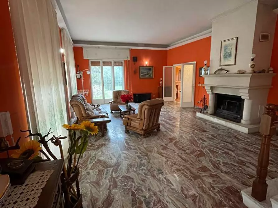 casa indipendente in vendita a Terracina