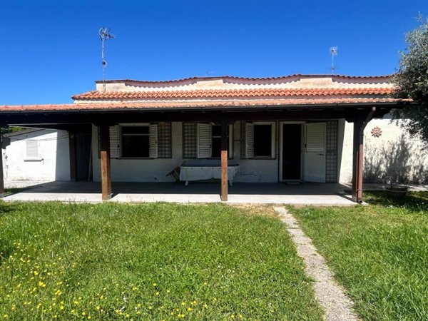 quadrivano in vendita a Terracina