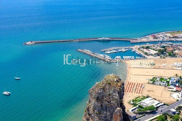 appartamento in vendita a Terracina
