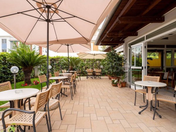 casa indipendente in vendita a Terracina