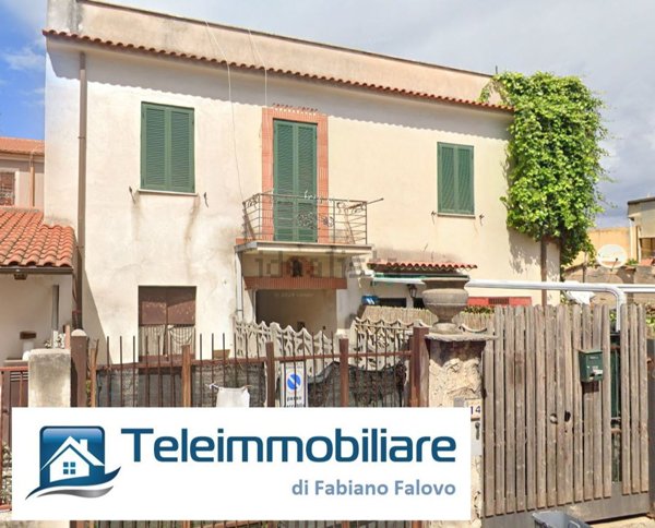 casa indipendente in vendita a Terracina