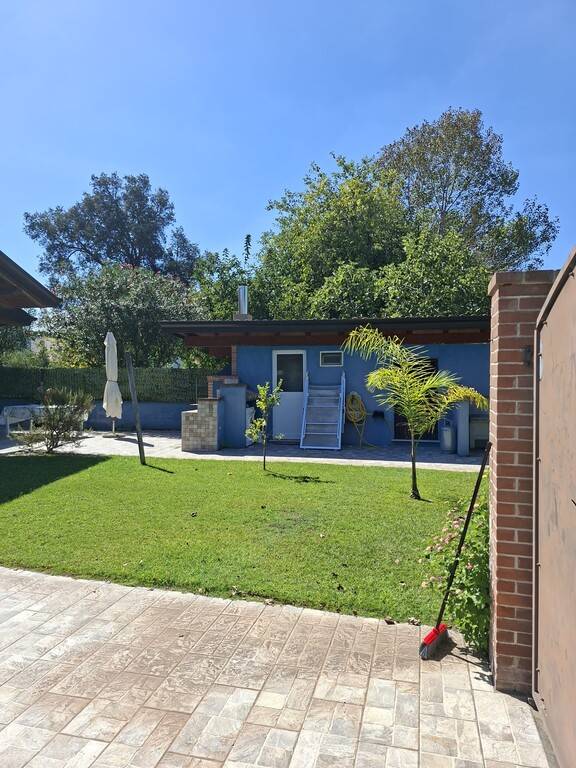 casa indipendente in vendita a Terracina