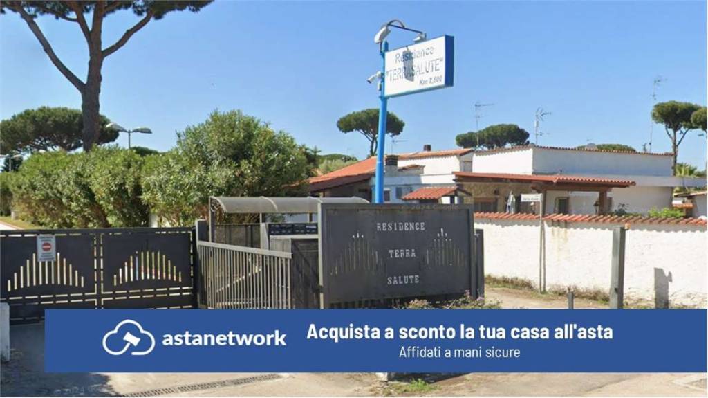 casa indipendente in vendita a Terracina