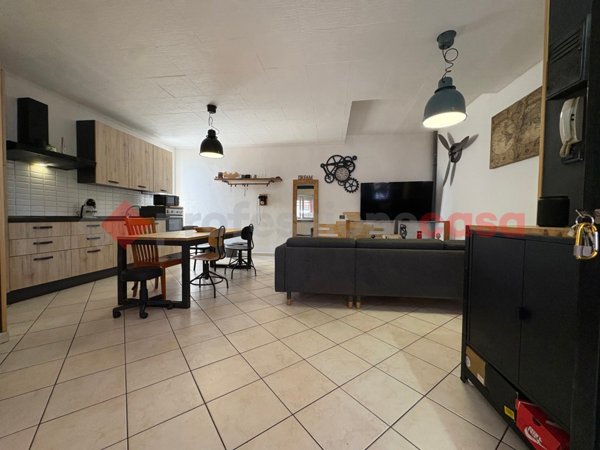 casa indipendente in vendita a Terracina in zona Hermada