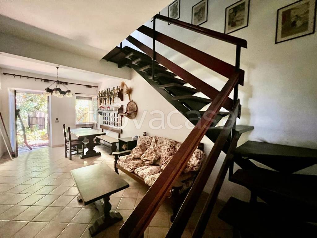 casa indipendente in vendita a Terracina in zona Hermada