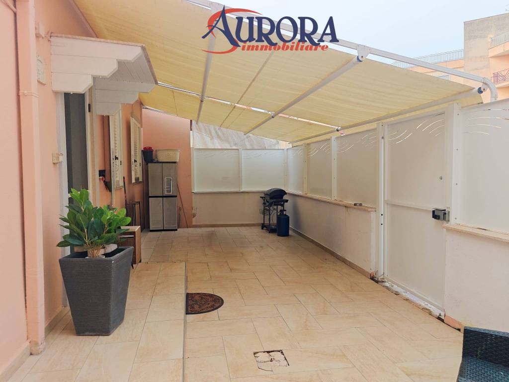 casa indipendente in vendita a Terracina