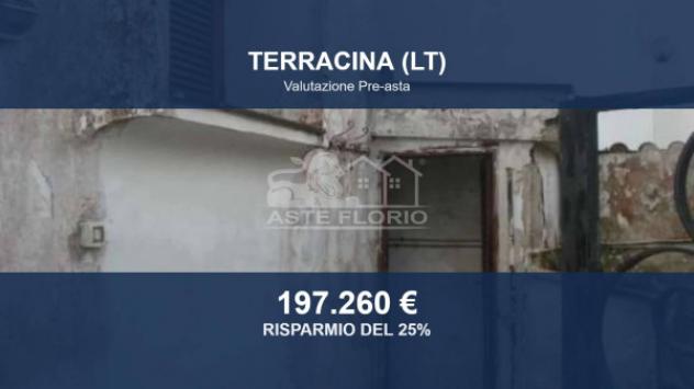 casa indipendente in vendita a Terracina