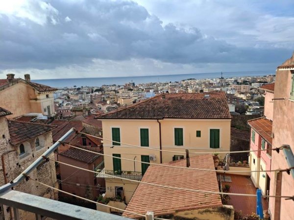 appartamento in vendita a Terracina