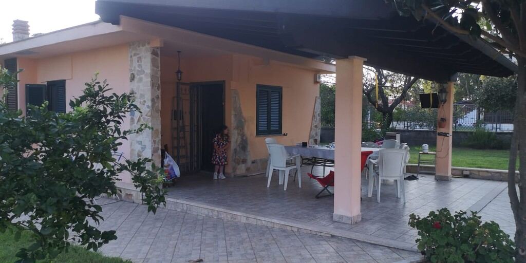 casa indipendente in vendita a Terracina
