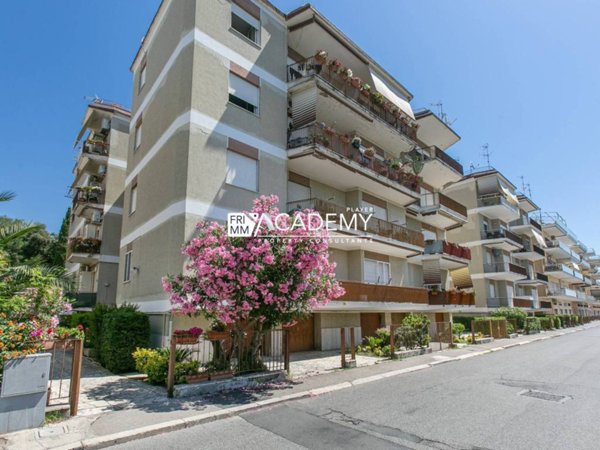 appartamento in vendita a Terracina
