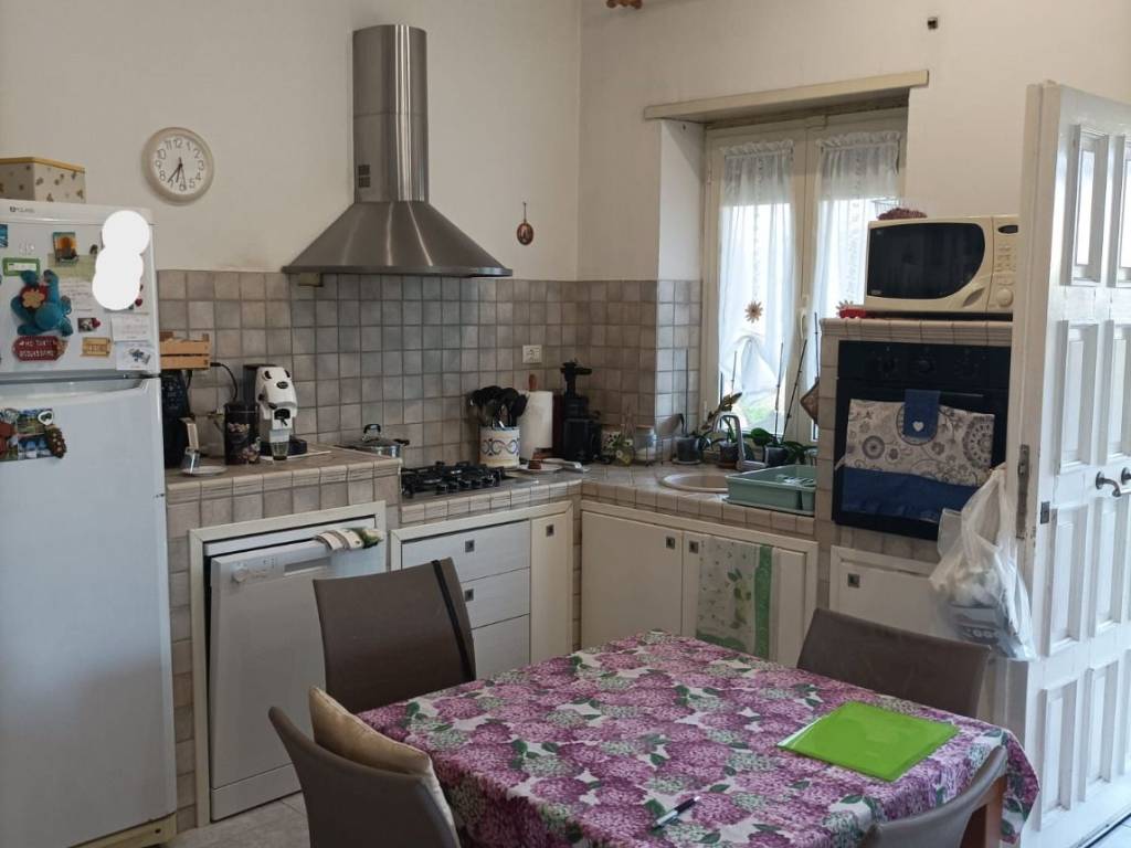 casa indipendente in vendita a Terracina
