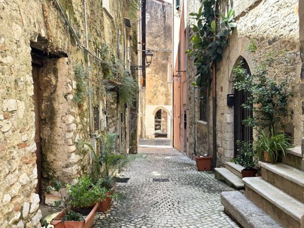 appartamento in vendita a Terracina