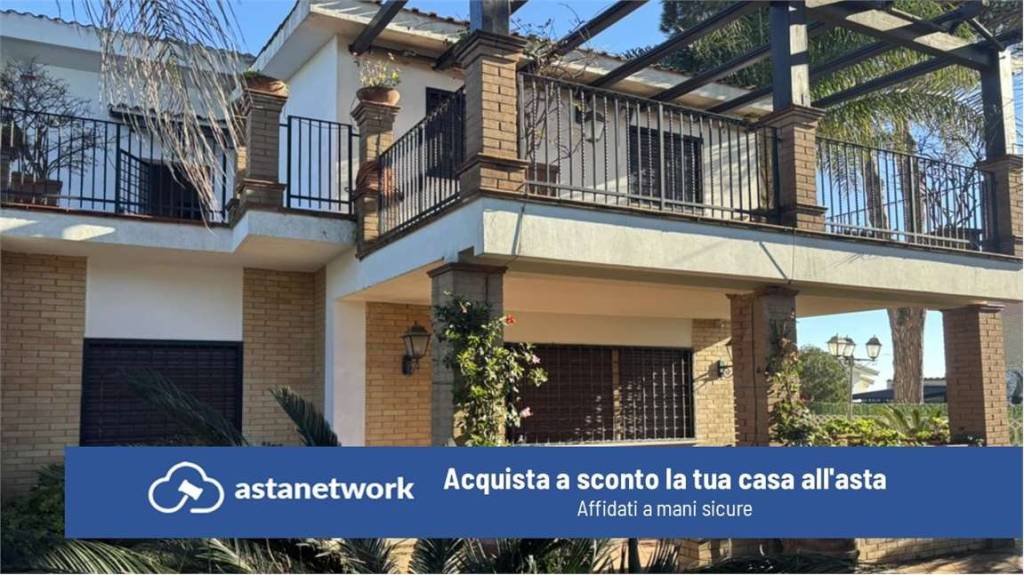 casa indipendente in vendita a Terracina