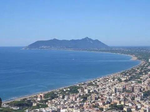 villa in vendita a Terracina