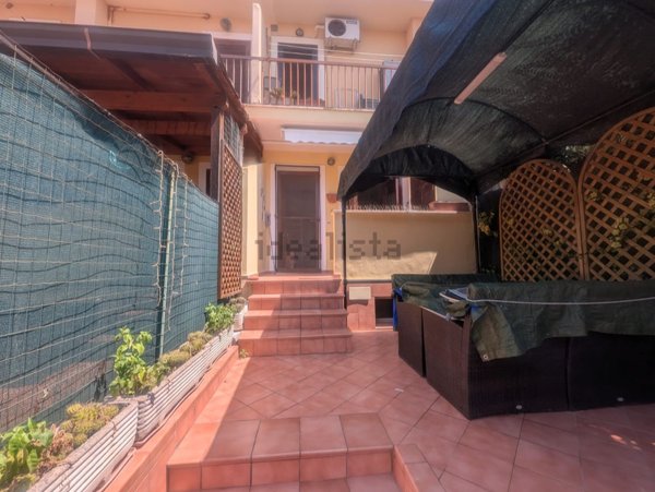 casa indipendente in vendita a Terracina