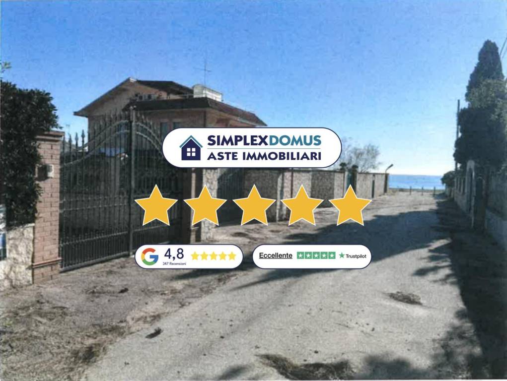 casa indipendente in vendita a Terracina
