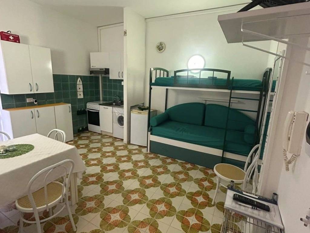 appartamento in vendita a Terracina