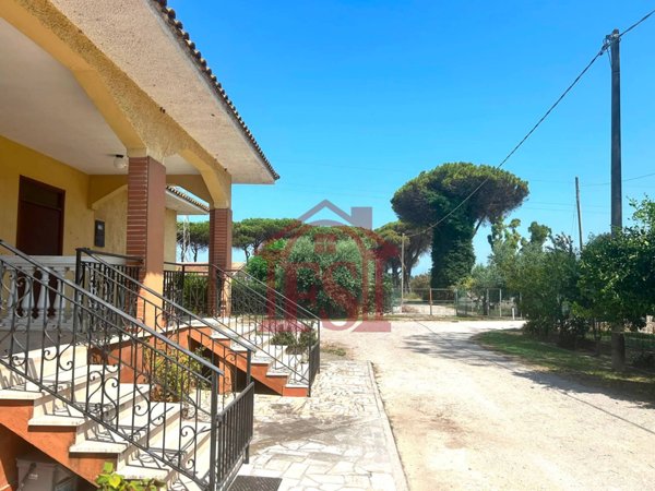 casa indipendente in vendita a Terracina
