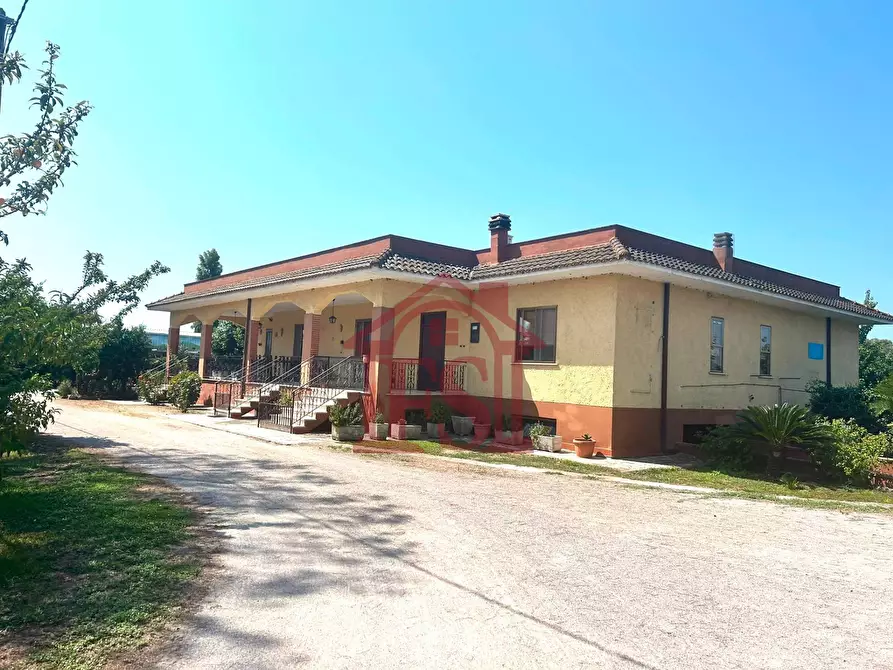casa indipendente in vendita a Terracina