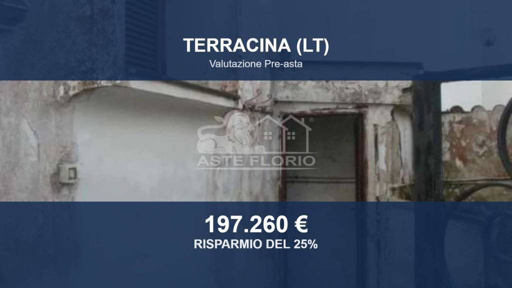 casa indipendente in vendita a Terracina