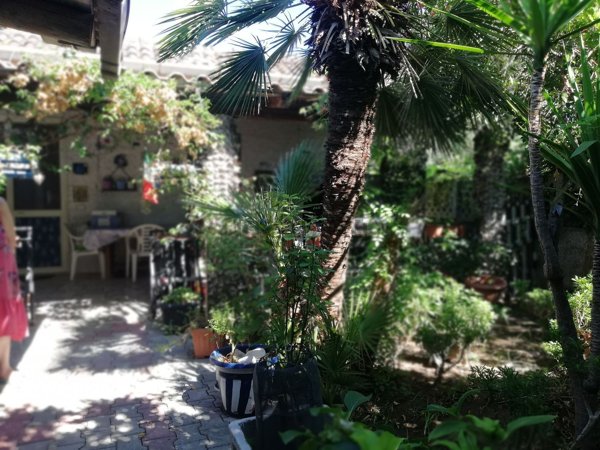 casa indipendente in vendita a Terracina
