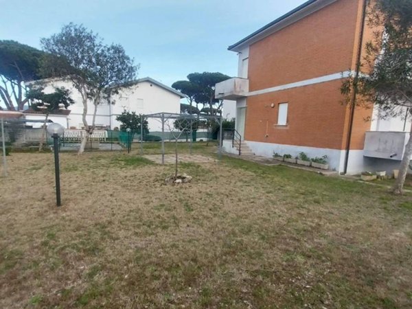 casa indipendente in vendita a Terracina