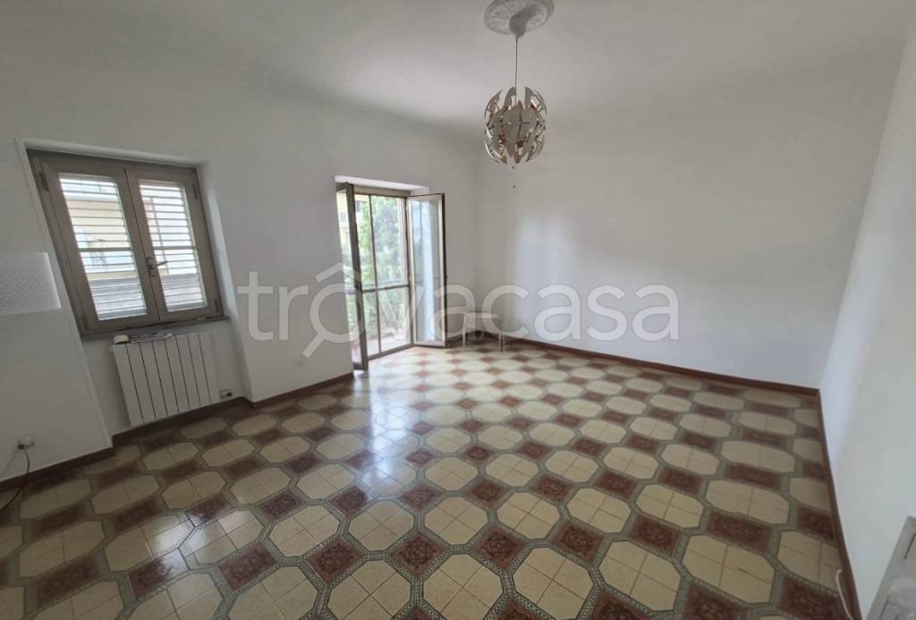 casa indipendente in vendita a Terracina