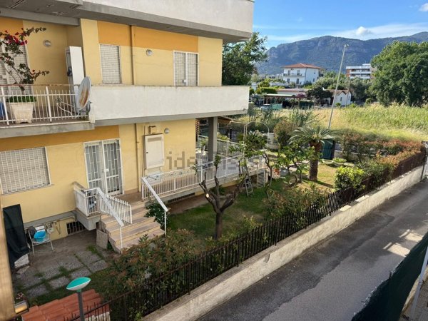 casa indipendente in vendita a Terracina