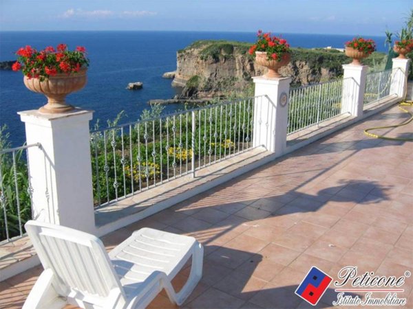 negozio in vendita a Ventotene