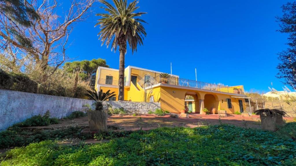 casa indipendente in vendita a Ventotene